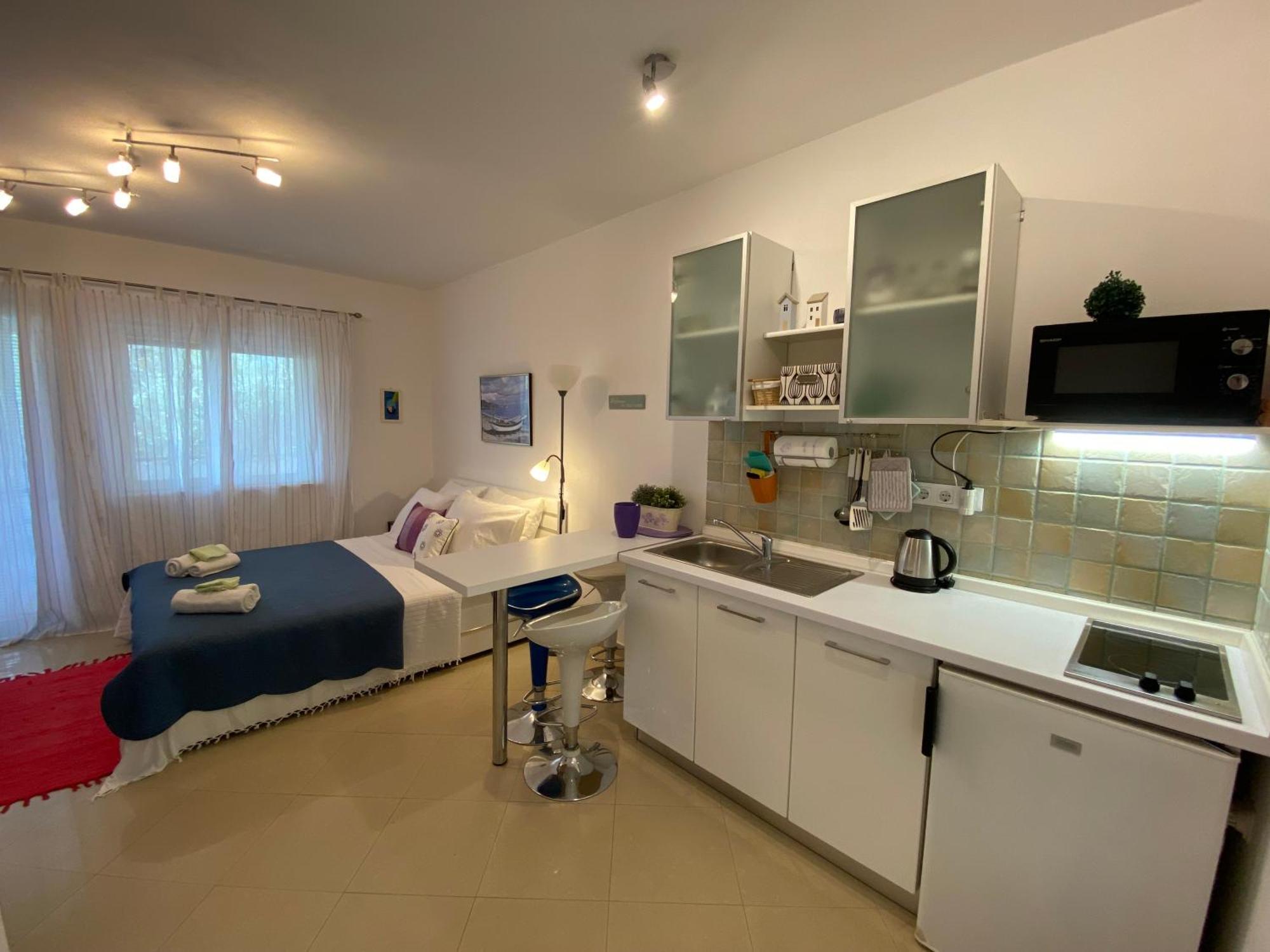 Sukosan Studio Apartman Ngoại thất bức ảnh